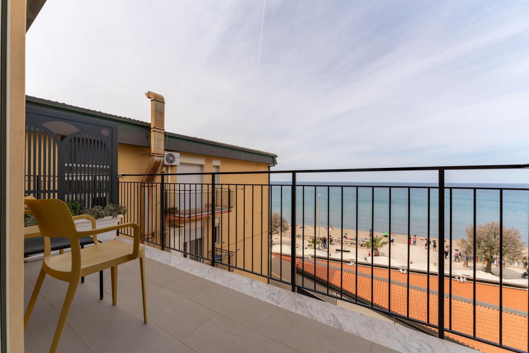 B&B Le Suites Di Costanza Cefalù Dış mekan fotoğraf