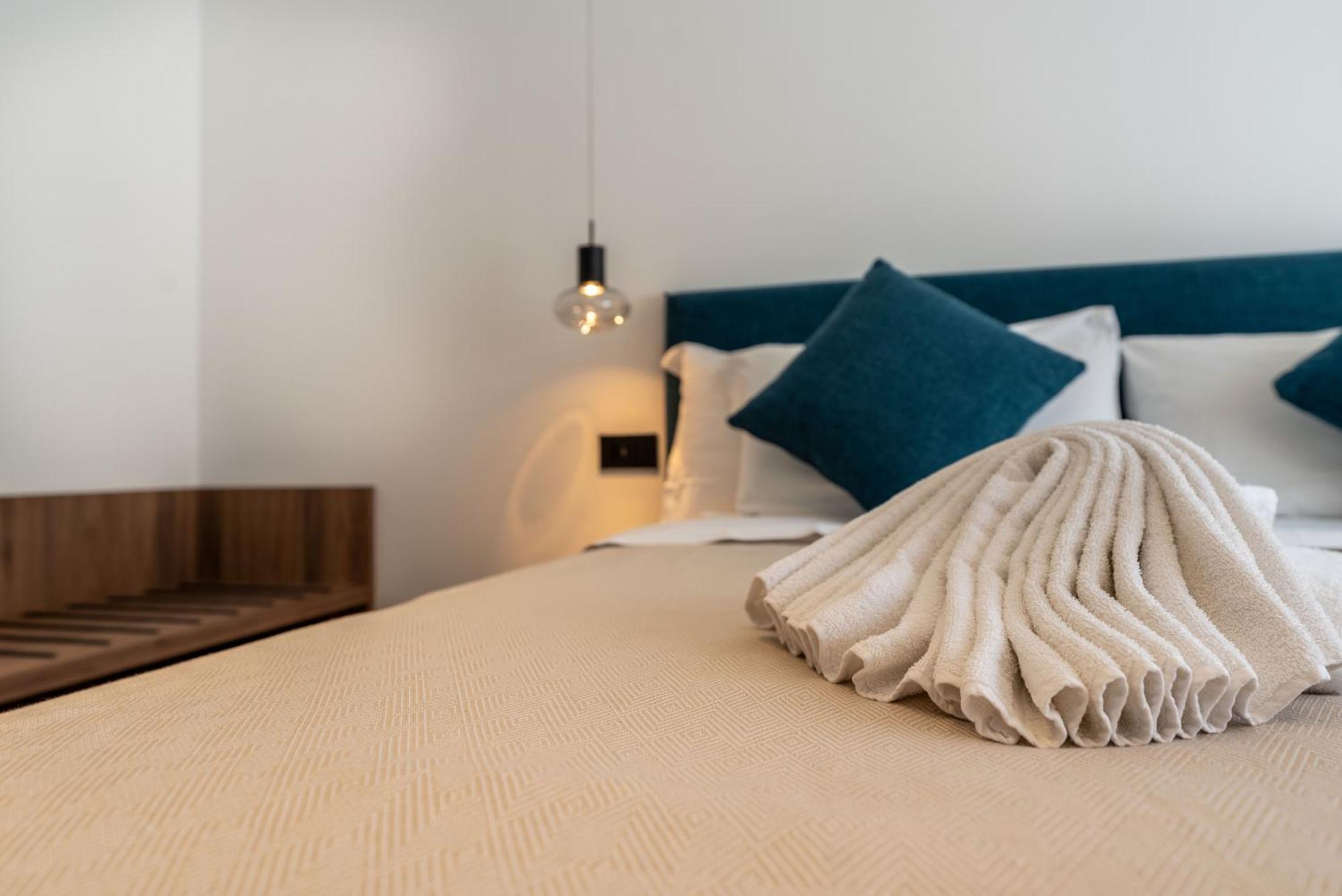 B&B Le Suites Di Costanza Cefalù Dış mekan fotoğraf